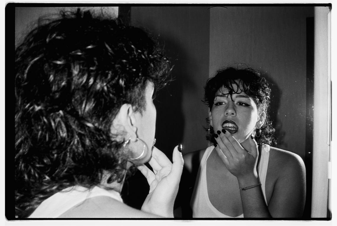 Trying Ilford film - Ines portraits